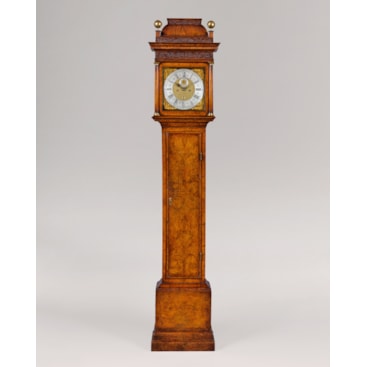 18TH CENTURY ANTIQUE WALNUT LONGCASE CLOCK BY DANIEL DELANDER OF LONDON